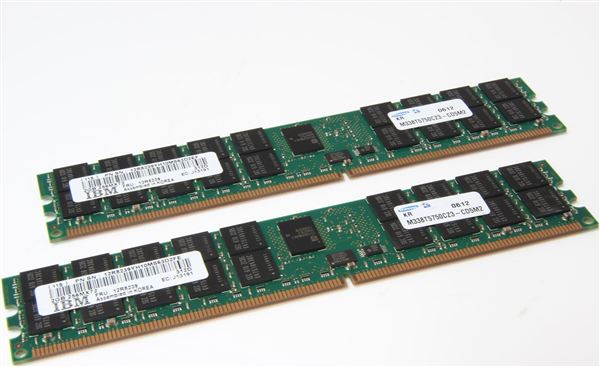 IBM MEM 4GB (2x2GB) PC2-4200 128x4 ECC DDR2-533 DIMM