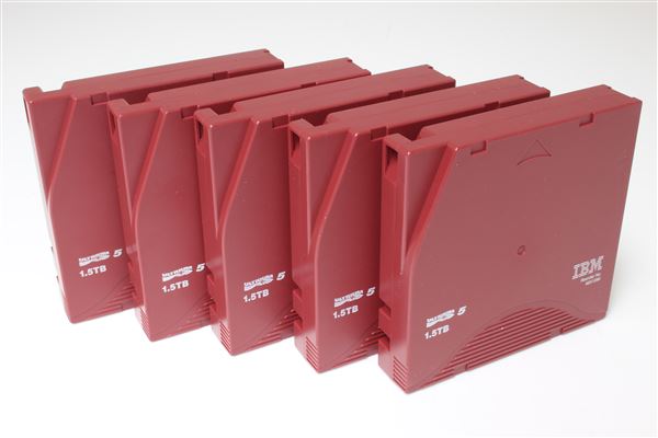 IBM DATA CARTRIDGE LTO5 5-PACK WITHOUT LABELS