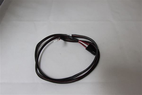 IBM SUPER CAPACITOR POWER CABLE FOR x3650 M4